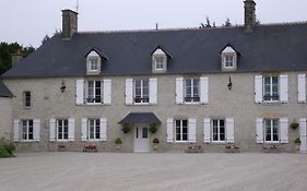 Au Refuge Des Allies